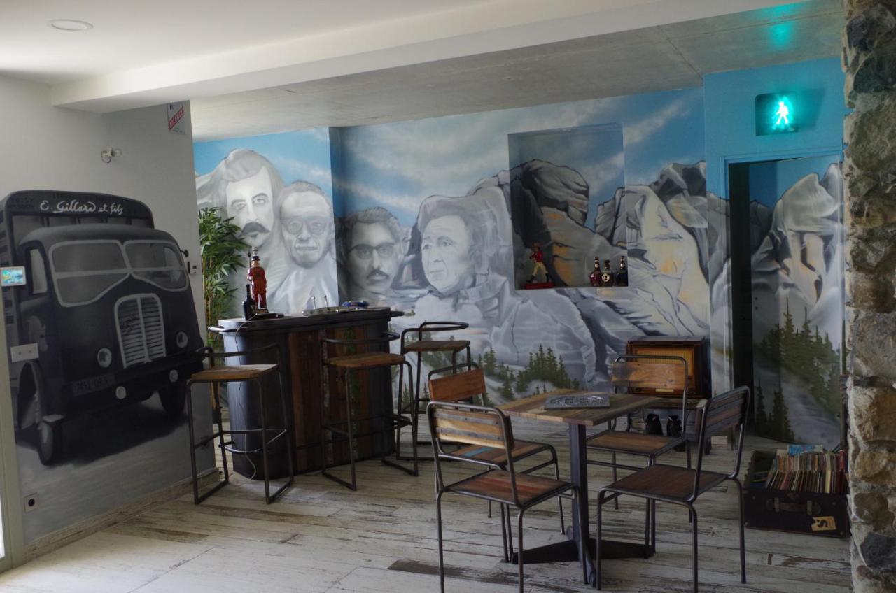 Bed and Breakfast Le Paon Bleu Annecy Poisy Esterno foto