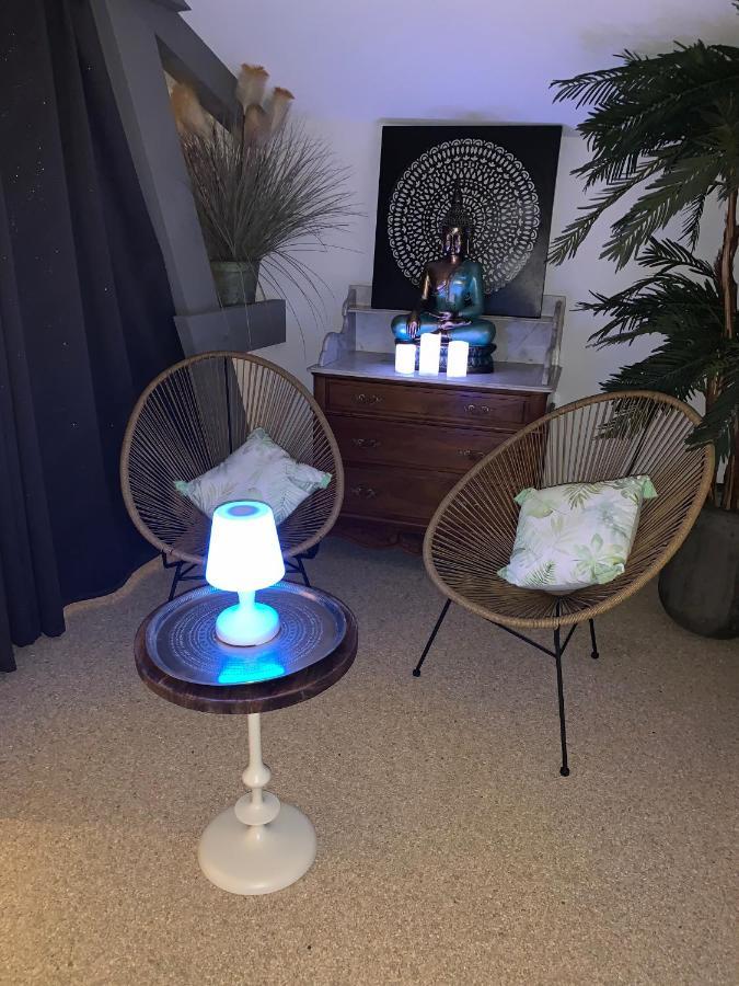 Bed and Breakfast Le Paon Bleu Annecy Poisy Esterno foto