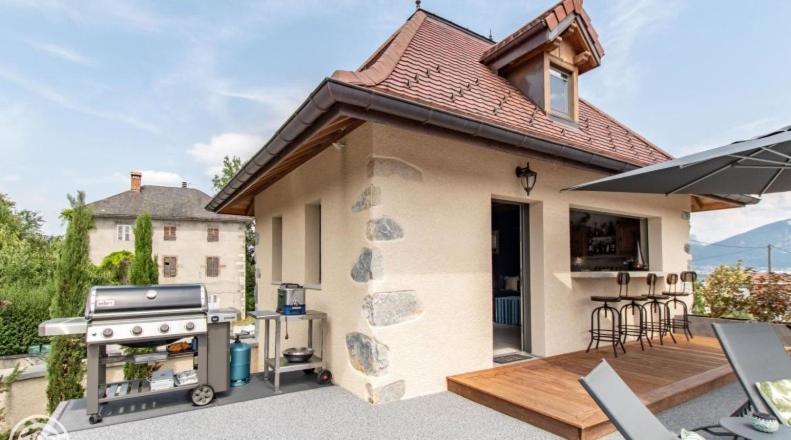 Bed and Breakfast Le Paon Bleu Annecy Poisy Esterno foto
