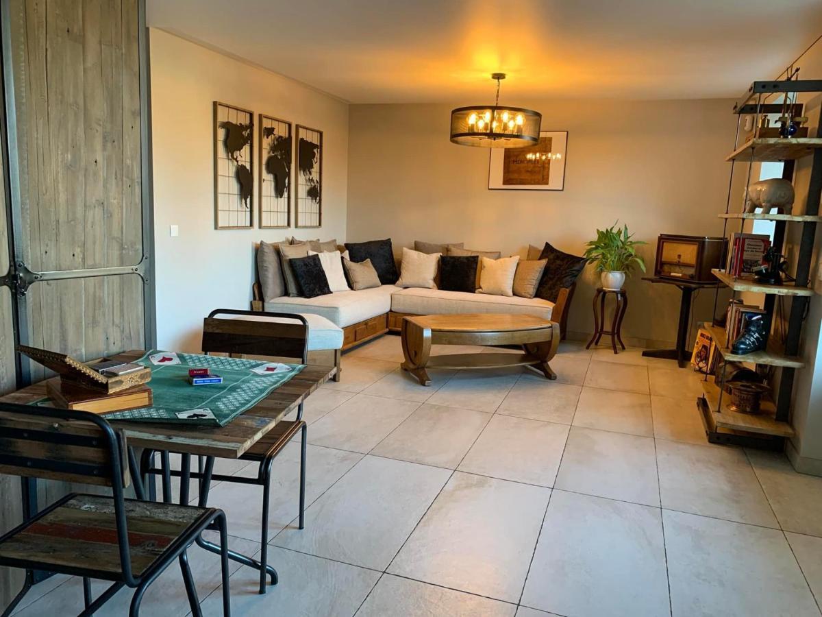 Bed and Breakfast Le Paon Bleu Annecy Poisy Esterno foto