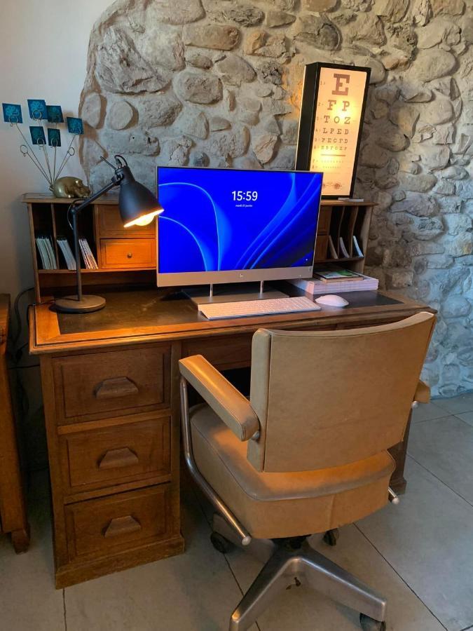 Bed and Breakfast Le Paon Bleu Annecy Poisy Esterno foto